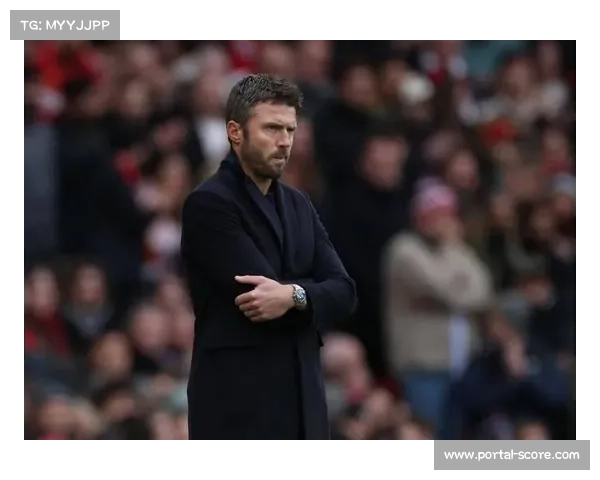 曼联主场迎战热刺，卡里克体系对阵伤病满营对手